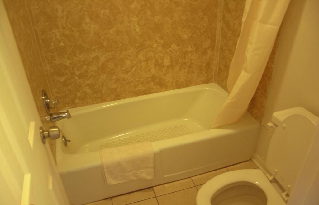 Somerville Inn And Suites Room photo